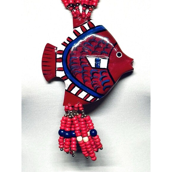 Vintage Large Carved Wood Fish Pendant Necklace 4 Strand Beaded Red White & Blue - Picture 2 of 6